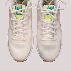 Nike Sabrina 2 SE "Lemon Twist" Sneakers